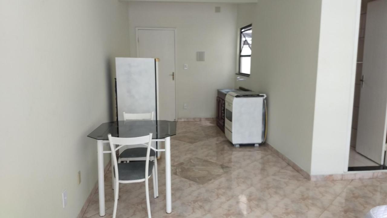 Casa de hóspedes Suítes Cabo Frio *